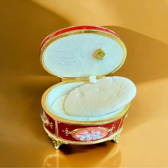 Vintage Sankyo Japan Music Jewelry Box - Picture 7 of 15